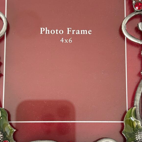 St Nicholas Square Metal Christmas 4x6 Holiday Picture Frame Holly Red Jewels - Picture 4 of 8